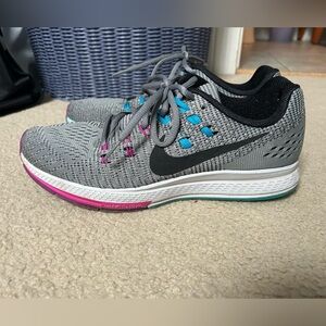 Nike Zoom Structure 19 - Running Sneakers